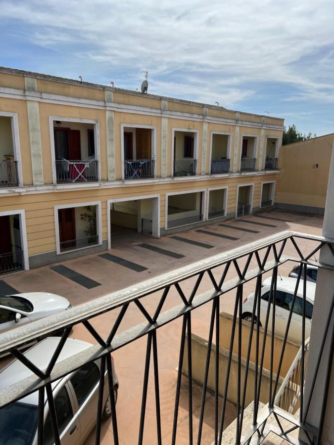 Residenza Sinis Leilighet Càbras Eksteriør bilde
